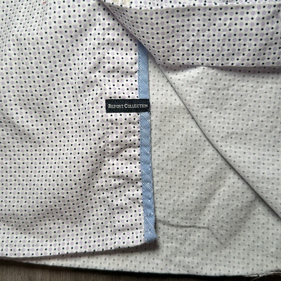 Report Collection Performance Stretch Modern Fit Button Down - Large Short - Picture 5 of 6